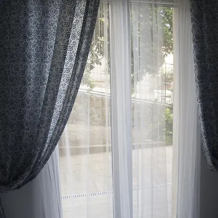 Apartament Semeria103 *