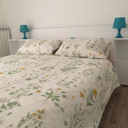 Semeria103 Apartamento *